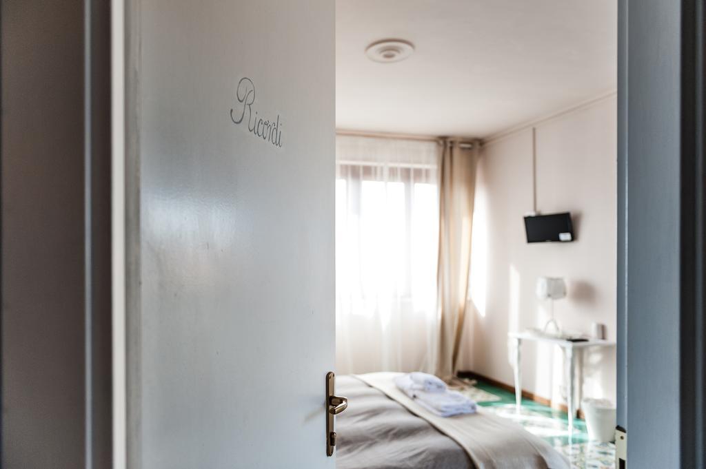 Duomo House Hotel Pisa Habitación foto